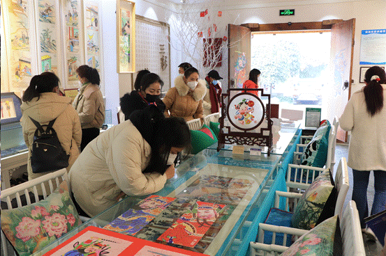 绵竹年画绣三彩画舫 (4),绵竹年画绣三彩画舫 (11)